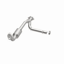 Load image into Gallery viewer, MagnaFlow Exhaust Products 4451165 California CARB Direct-Fit Catalytic Converter for Select Lincoln Navigator