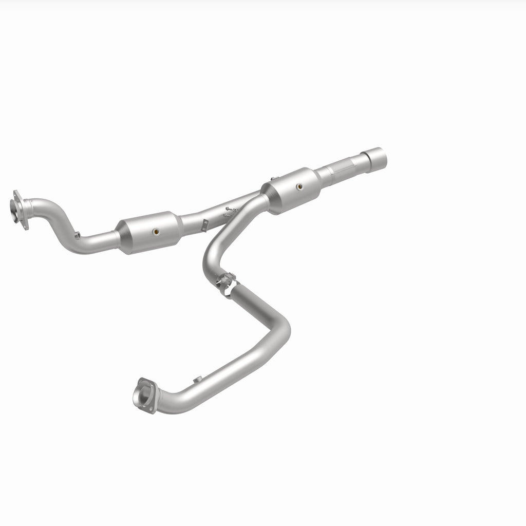 MagnaFlow Exhaust Products 21-513 OEM Grade Direct-Fit Catalytic Converter for Select Ram 2500, Ram