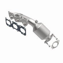 Load image into Gallery viewer, MagnaFlow Exhaust Products 52785 OEM Grade Manifold Catalytic Converter for Select Hyundai Genesis, Kia K900