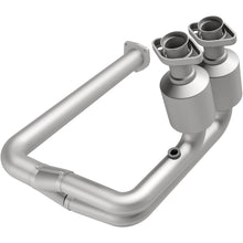 Load image into Gallery viewer, MagnaFlow Exhaust Products 447188 California CARB Direct-Fit Catalytic Converter for Select Jeep Wrangler