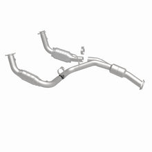 Load image into Gallery viewer, MagnaFlow Exhaust Products 51812 OEM Grade Direct-Fit Catalytic Converter for Select Chevrolet Silverado HD, Chevrolet Silverado HD, GMC Sierra HD, GMC Sierra HD