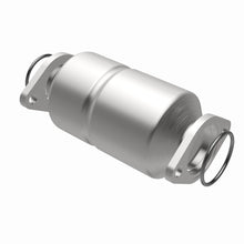 Load image into Gallery viewer, MagnaFlow Exhaust Products 338656 California CARB Direct-Fit Catalytic Converter for Select Geo Prizm