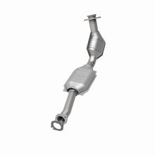 Load image into Gallery viewer, MagnaFlow Exhaust Products 23331 HM Grade Direct-Fit Catalytic Converter for Select Ford Crown Victoria, Lincoln Town Car, Mercury Grand Marquis