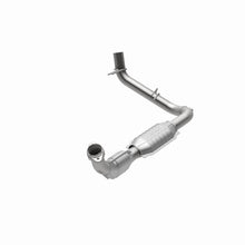 Load image into Gallery viewer, MagnaFlow Exhaust Products 23718 HM Grade Direct-Fit Catalytic Converter for Select Ford Expedition, Ford F-150, Ford F-250, Lincoln Navigator