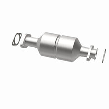 Load image into Gallery viewer, MagnaFlow Exhaust Products 3391242 California CARB Direct-Fit Catalytic Converter for Select Dodge Raider, Dodge Ram 50, Mitsubishi Mighty Max, Mitsubishi Montero