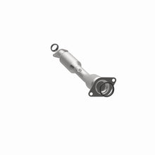 Load image into Gallery viewer, MagnaFlow Exhaust Products 5411166 California CARB Direct-Fit Catalytic Converter for Select Nissan Sentra