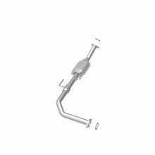 Load image into Gallery viewer, MagnaFlow Exhaust Products 447976 California CARB Direct-Fit Catalytic Converter for Select Toyota Tundra