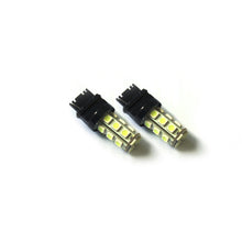 Load image into Gallery viewer, 3156-5050-Led-18-Chip-Bulbs-(Blue)-(Pair)