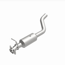 Load image into Gallery viewer, MagnaFlow Exhaust Products 280444 OEM Grade Direct-Fit Catalytic Converter for Select Ford F-650, Ford F-750