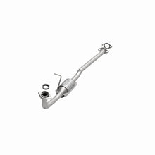 Load image into Gallery viewer, MagnaFlow Exhaust Products 23654 HM Grade Direct-Fit Catalytic Converter for Select Chevrolet Metro, Geo Metro