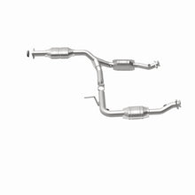 Load image into Gallery viewer, MagnaFlow Exhaust Products 458030 California CARB Direct-Fit Catalytic Converter for Select Ford Explorer, Mercury Mountaineer