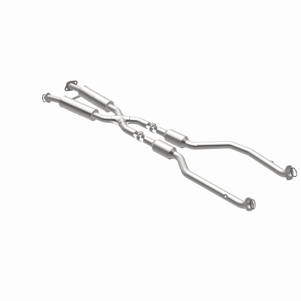 MagnaFlow Exhaust Products 21-052 OEM Grade Direct-Fit Catalytic Converter for Select Lexus RC300, Lexus RC350