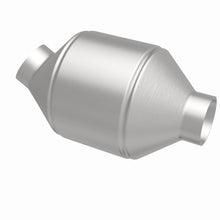 Load image into Gallery viewer, MagnaFlow Exhaust Products 51774 OEM Grade Universal Catalytic Converter for Select Honda HR-V, Jeep Grand Cherokee, Jeep Wrangler