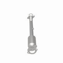 Load image into Gallery viewer, MagnaFlow Exhaust Products 5592669 California CARB Direct-Fit Catalytic Converter for Select Nissan Frontier, Nissan Pathfinder, Nissan Xterra, Suzuki Equator