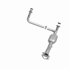 Load image into Gallery viewer, MagnaFlow Exhaust Products 23457 HM Grade Direct-Fit Catalytic Converter for Select Chevrolet C1500, Chevrolet C2500, Chevrolet K1500, Chevrolet K2500, GMC C1500, GMC C2500, GMC K1500, GMC K2500