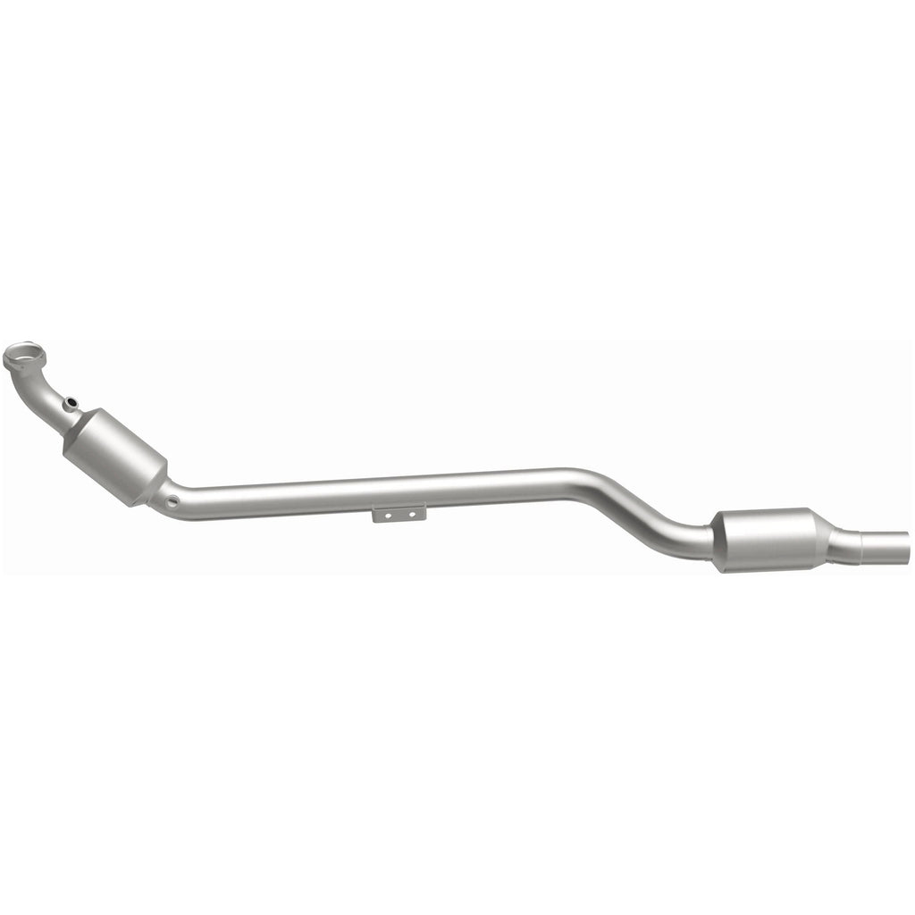 MagnaFlow Exhaust Products 5411806 California CARB Direct-Fit Catalytic Converter for Select Mercedes-Benz CLK320