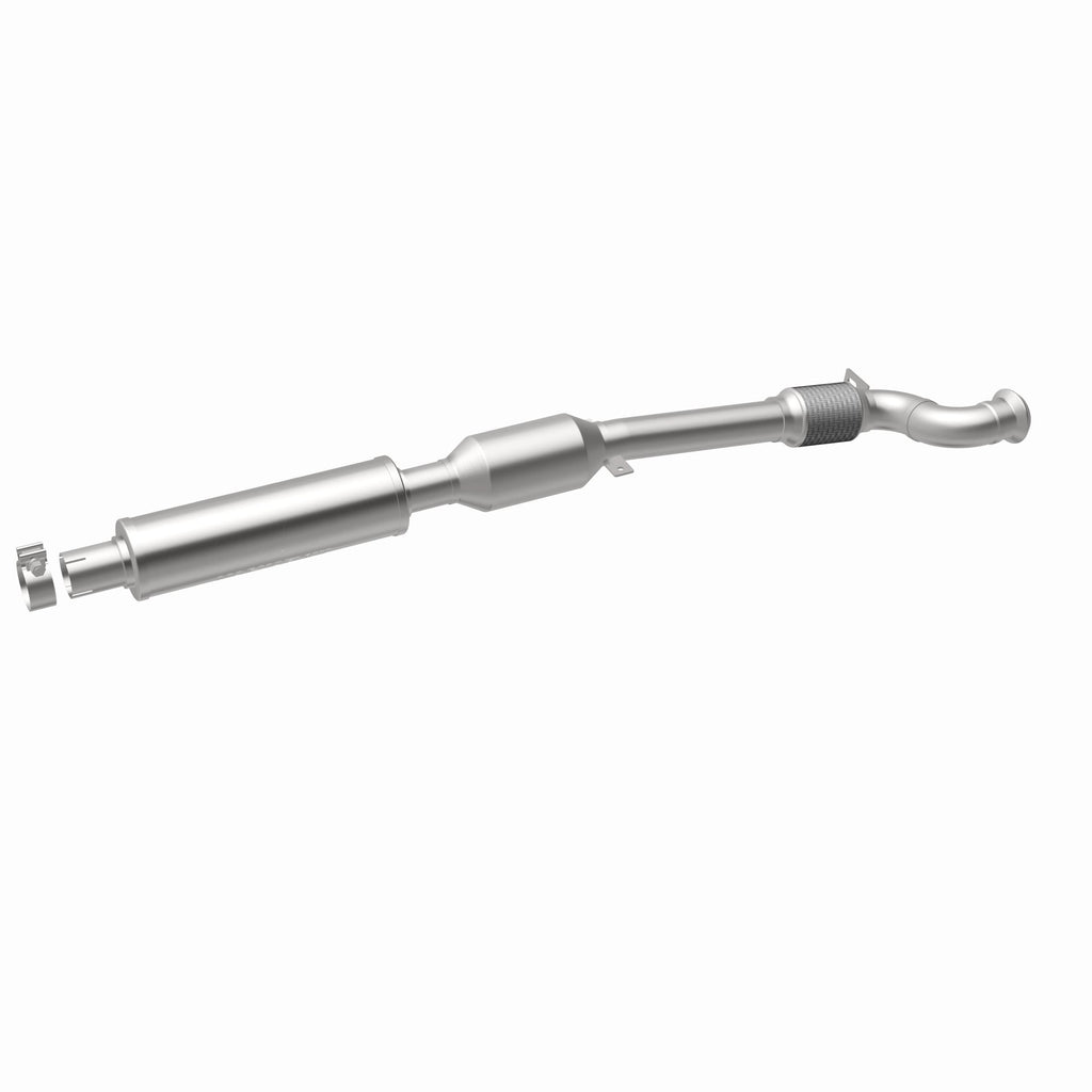 MagnaFlow Exhaust Products 21-365 OEM Grade Direct-Fit Catalytic Converter for Select Mini Cooper Countryman, Mini Cooper Paceman
