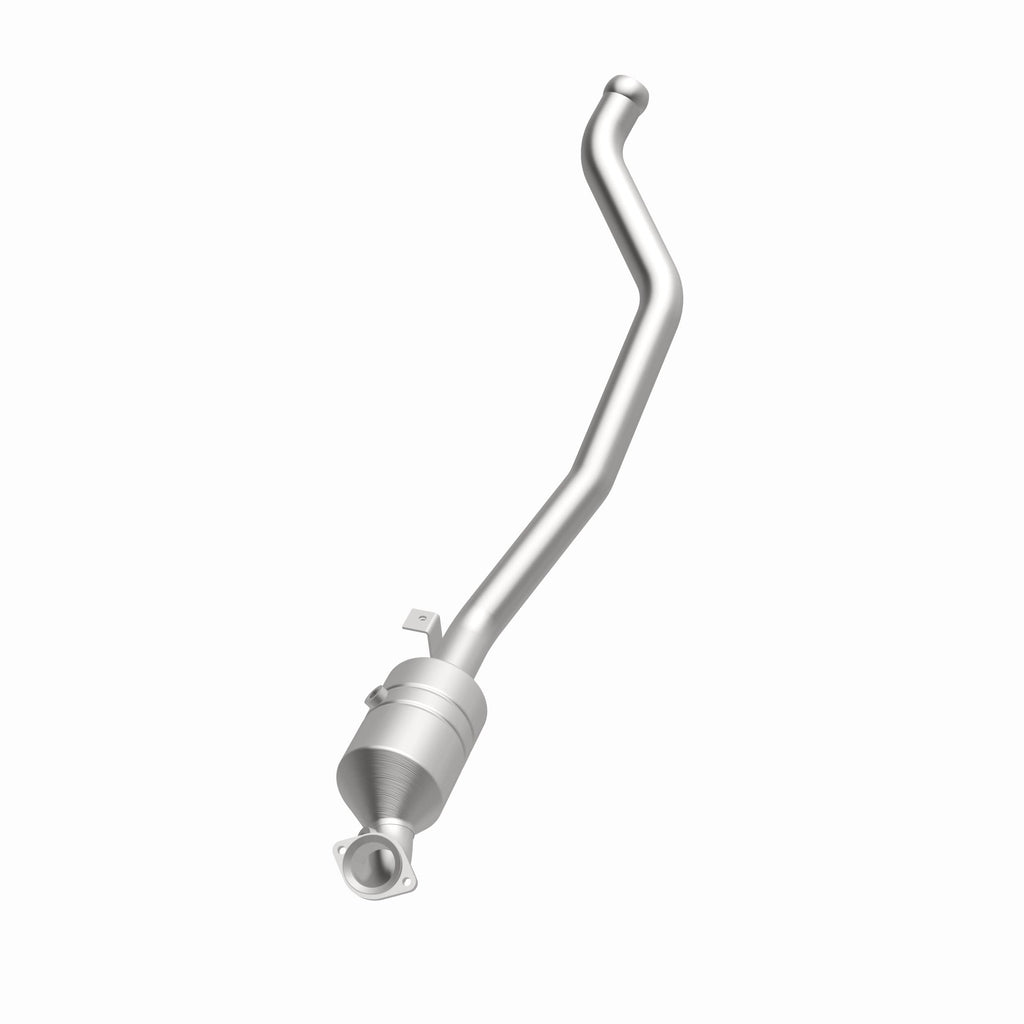 MagnaFlow Exhaust Products 52178 OEM Grade Direct-Fit Catalytic Converter for Select Mercedes-Benz R350