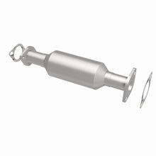 Load image into Gallery viewer, MagnaFlow Exhaust Products 4481878 California CARB Direct-Fit Catalytic Converter for Select Hyundai Sonata