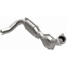 Load image into Gallery viewer, MagnaFlow Exhaust Products 24440 HM Grade Direct-Fit Catalytic Converter for Select Ford Expedition
