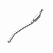 Load image into Gallery viewer, MagnaFlow Exhaust Products 5561172 California CARB Direct-Fit Catalytic Converter for Select Mercedes-Benz GL450, Mercedes-Benz GL550, Mercedes-Benz ML550