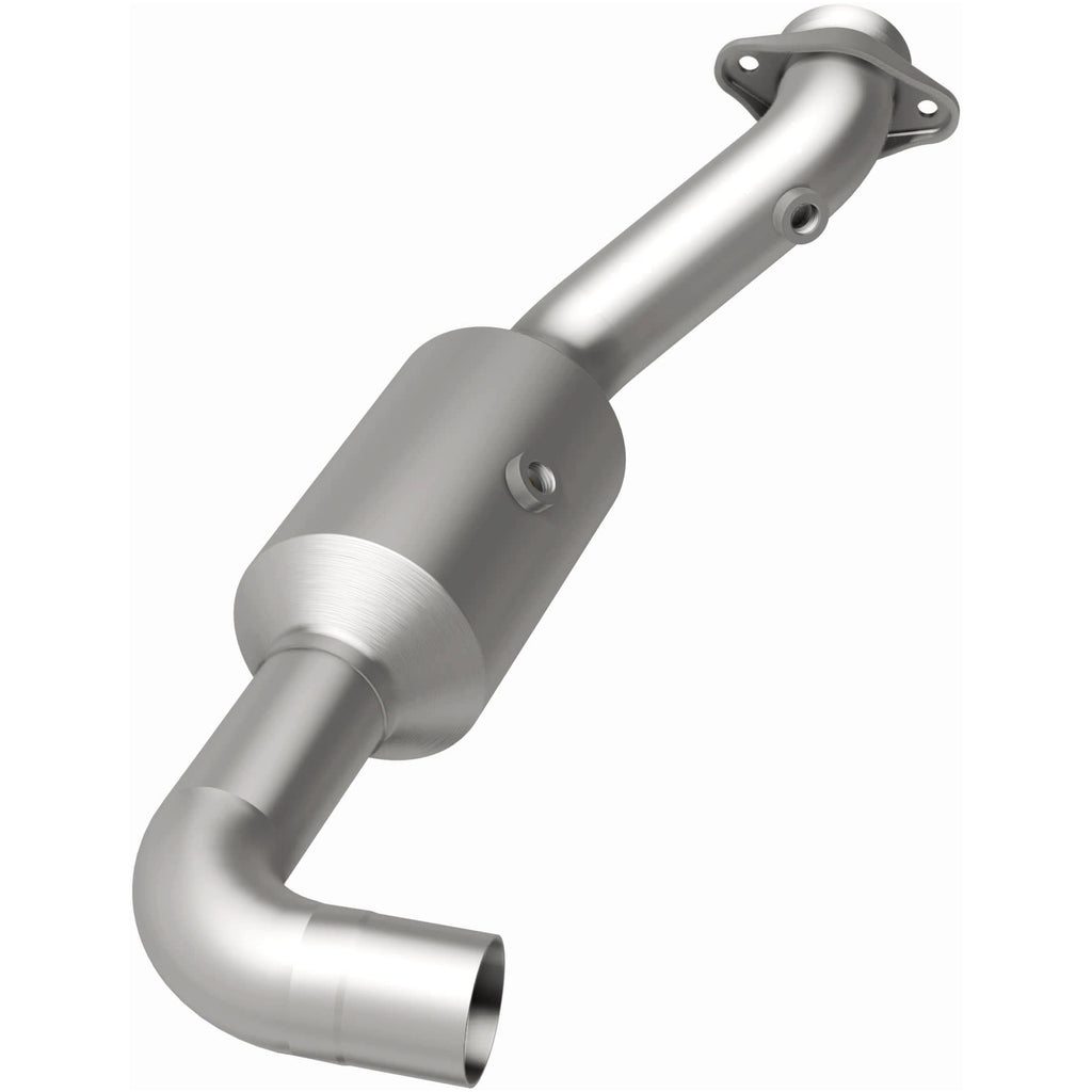 MagnaFlow Exhaust Products 280218 OEM Grade Direct-Fit Catalytic Converter for Select Ford Expedition, Lincoln Navigator