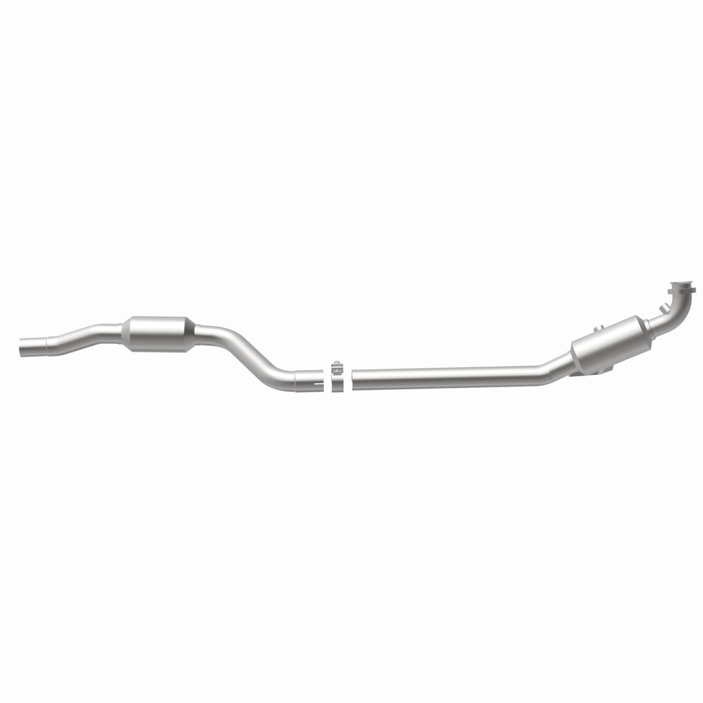 MagnaFlow Exhaust Products 21-440 OEM Grade Direct-Fit Catalytic Converter for Select Mercedes-Benz GLK350