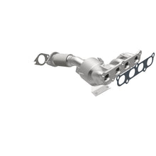 Load image into Gallery viewer, MagnaFlow Exhaust Products 5531552 California CARB Manifold Catalytic Converter for Select Ford Fiesta