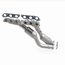 Load image into Gallery viewer, MagnaFlow Exhaust Products 49283 OEM Grade Manifold Catalytic Converter for Select Lexus GS300, Lexus IS300, Lexus SC300, Toyota Supra