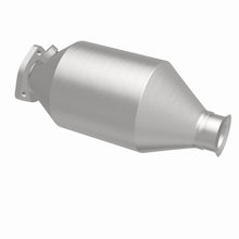 Load image into Gallery viewer, MagnaFlow Exhaust Products 3391449 California CARB Direct-Fit Catalytic Converter for Select Volkswagen Transporter