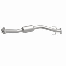 Load image into Gallery viewer, MagnaFlow Exhaust Products 5551221 California CARB Direct-Fit Catalytic Converter for Select Buick Rainier, Chevrolet Trailblazer, GMC Envoy, Isuzu Ascender
