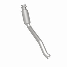 Load image into Gallery viewer, MagnaFlow Exhaust Products 21-531 OEM Grade Direct-Fit Catalytic Converter for Select Land Rover LR4, Land Rover Range Rover Sport