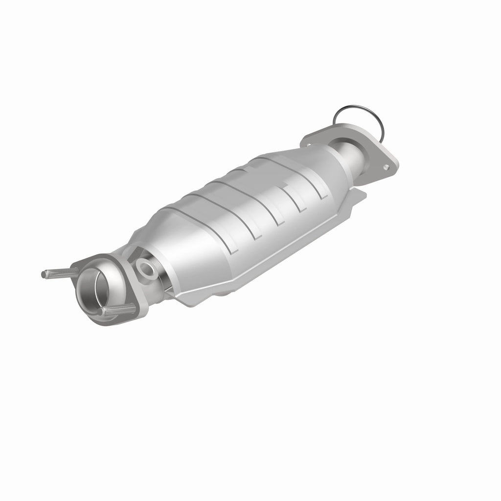MagnaFlow Exhaust Products 25210 HM Grade Direct-Fit Catalytic Converter for Select Ford Five Hundred, Ford Freestyle, Mercury Montego