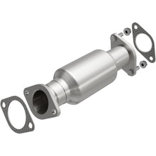 Load image into Gallery viewer, MagnaFlow Exhaust Products 52644 OEM Grade Direct-Fit Catalytic Converter for Select Hyundai Santa Fe, Kia Sorento