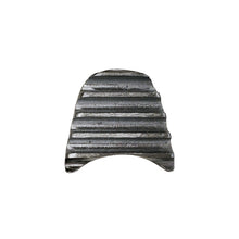 Load image into Gallery viewer, Borgeson 32561918-4 Finned aluminum style decorative insert for teardrop style boot.