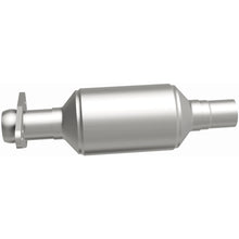 Load image into Gallery viewer, MagnaFlow Exhaust Products 3391496 California CARB Direct-Fit Catalytic Converter for Select Chevrolet S10, GMC Sonoma
