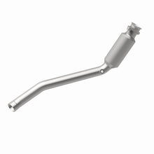 Load image into Gallery viewer, MagnaFlow Exhaust Products 21-531 OEM Grade Direct-Fit Catalytic Converter for Select Land Rover LR4, Land Rover Range Rover Sport