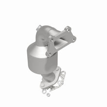 Load image into Gallery viewer, MagnaFlow Exhaust Products 5582881 California CARB Manifold Catalytic Converter for Select Chevrolet Equinox, GMC Terrain