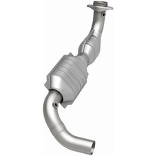 Load image into Gallery viewer, MagnaFlow Exhaust Products 447125 California CARB Direct-Fit Catalytic Converter for Select Ford Expedition, Ford F-150, Lincoln Navigator