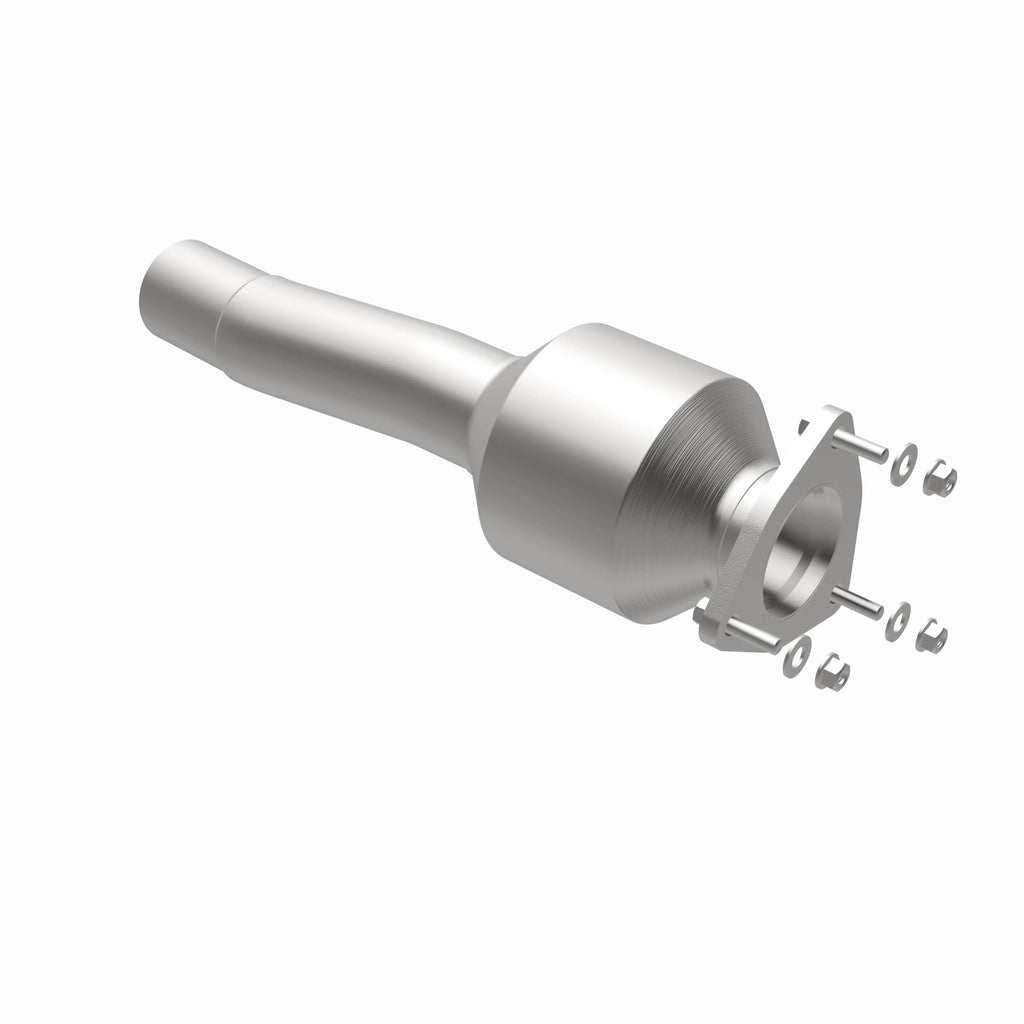 MagnaFlow Exhaust Products 21-538 OEM Grade Direct-Fit Catalytic Converter for Select Land Rover LR2, Land Rover Range Rover Evoque