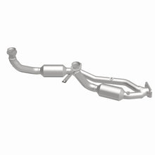 Load image into Gallery viewer, MagnaFlow Exhaust Products 23542 HM Grade Direct-Fit Catalytic Converter for Select Ford Windstar