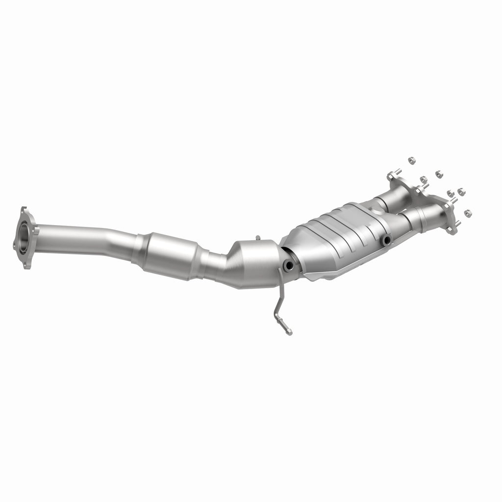 MagnaFlow Exhaust Products 51691 OEM Grade Direct-Fit Catalytic Converter for Select Volvo XC60