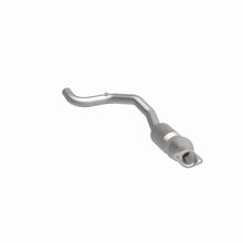Load image into Gallery viewer, MagnaFlow Exhaust Products 21-535 OEM Grade Direct-Fit Catalytic Converter for Select Land Rover Range Rover, Land Rover Range Rover Sport