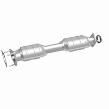 Load image into Gallery viewer, MagnaFlow Exhaust Products 333388 California CARB Direct-Fit Catalytic Converter for Select Ford Bronco II, Ford Explorer, Ford Ranger, Mazda Navajo