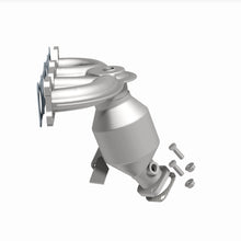 Load image into Gallery viewer, MagnaFlow Exhaust Products 5531590 California CARB Manifold Catalytic Converter for Select Hyundai Tucson