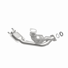 Load image into Gallery viewer, MagnaFlow Exhaust Products 24233 HM Grade Direct-Fit Catalytic Converter for Select Mitsubishi Montero