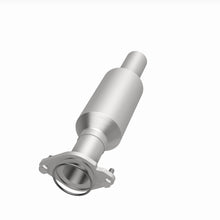 Load image into Gallery viewer, MagnaFlow Exhaust Products 5571999 California CARB Direct-Fit Catalytic Converter for Select Ford Fusion, Mercury Milan