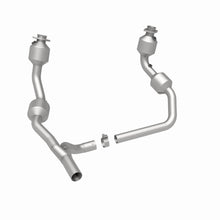Load image into Gallery viewer, MagnaFlow Exhaust Products 49689 OEM Grade Direct-Fit Catalytic Converter for Select Jeep Wrangler