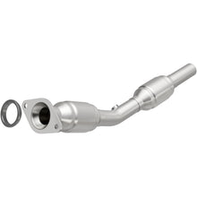 Load image into Gallery viewer, MagnaFlow Exhaust Products 49461 OEM Grade Direct-Fit Catalytic Converter for Select Pontiac Vibe, Toyota Corolla, Toyota Matrix