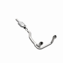 Load image into Gallery viewer, MagnaFlow Exhaust Products 93314 Standard Grade Direct-Fit Catalytic Converter for Select Ford E-150 Econoline, Ford E-150 Econoline Club Wagon, Ford E-250 Econoline